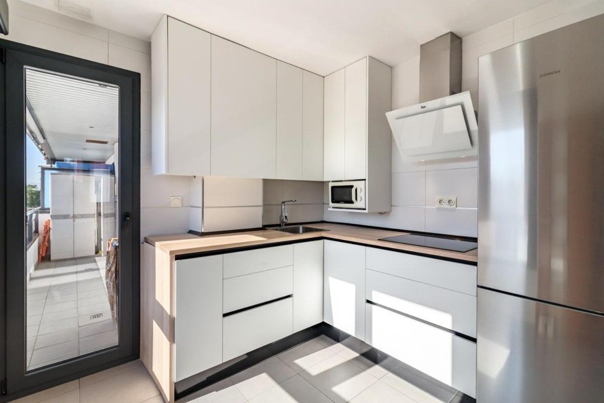 Apartament Enjoygranada Lujo Piscina Y Parking Zewnętrze zdjęcie