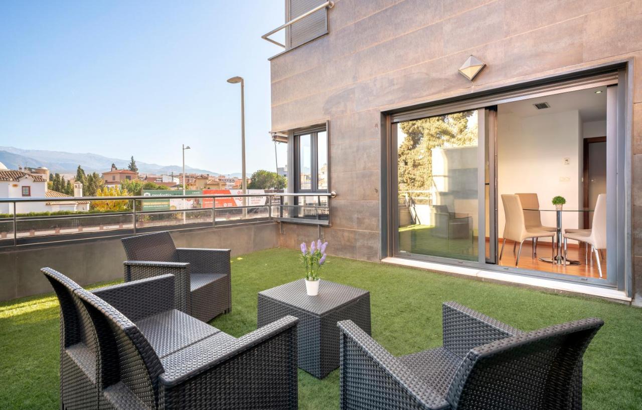 Apartament Enjoygranada Lujo Piscina Y Parking Zewnętrze zdjęcie