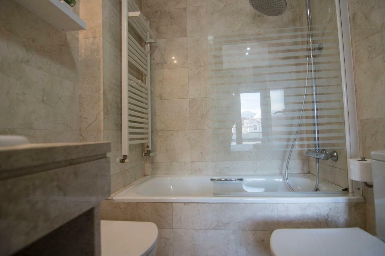 Apartament Enjoygranada Lujo Piscina Y Parking Zewnętrze zdjęcie